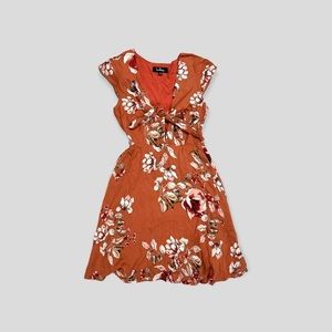 LULU’S FLORAL CORAL FLOWY DRESS SIZE XS